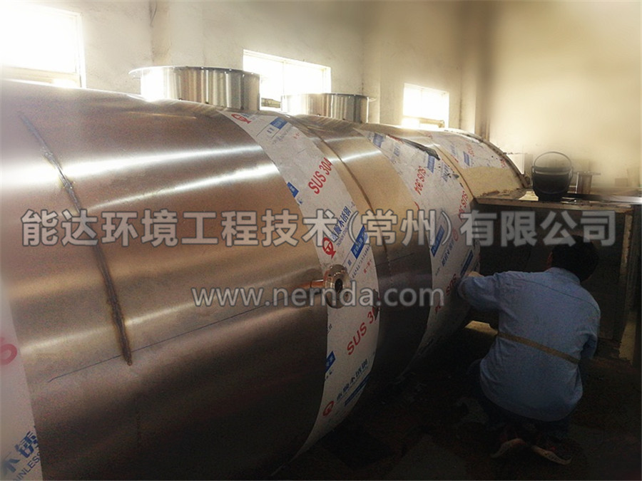 圖為能達(dá)環(huán)境生產(chǎn)部，正在緊鑼密鼓生產(chǎn)鋰電池廠廢氣處理設(shè)備廢氣噴淋吸收塔1